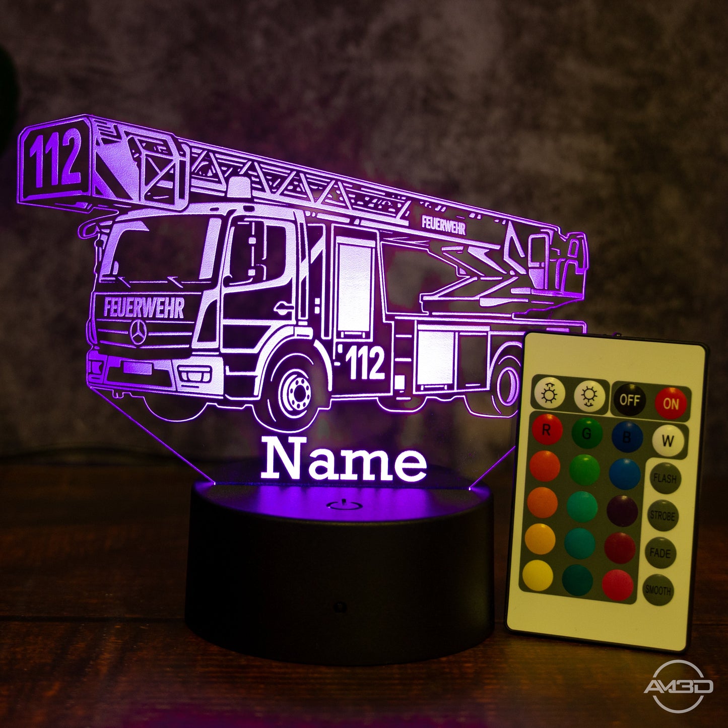 LED - Lampe „Feuerwehr“ mit Name – Das Nachtlicht für mutige Nachwuchsretter - AM3D Shopmit Kunststoffsockel