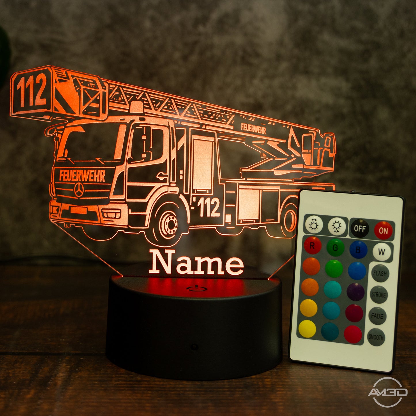 LED - Lampe „Feuerwehr“ mit Name – Das Nachtlicht für mutige Nachwuchsretter - AM3D Shopmit Kunststoffsockel