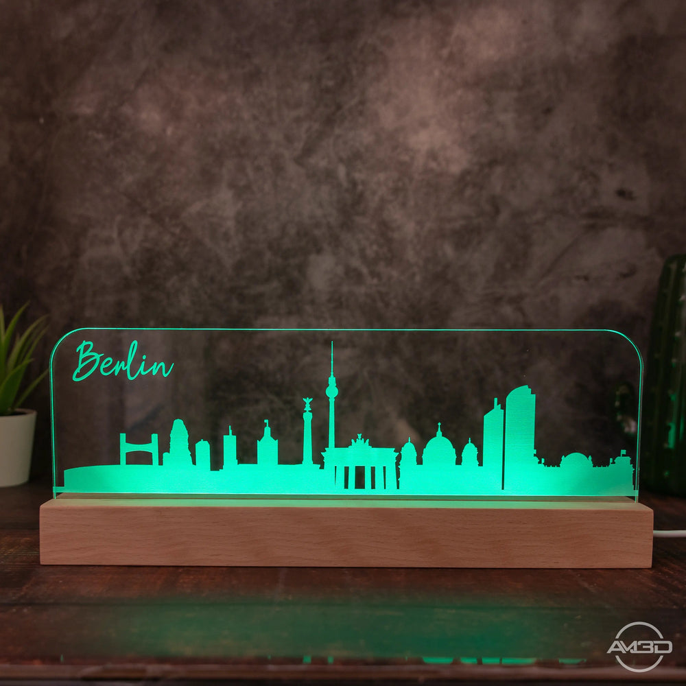 3D LED Lampe Skyline Berlin - AM3D Shopmit Holzsockel 30cm