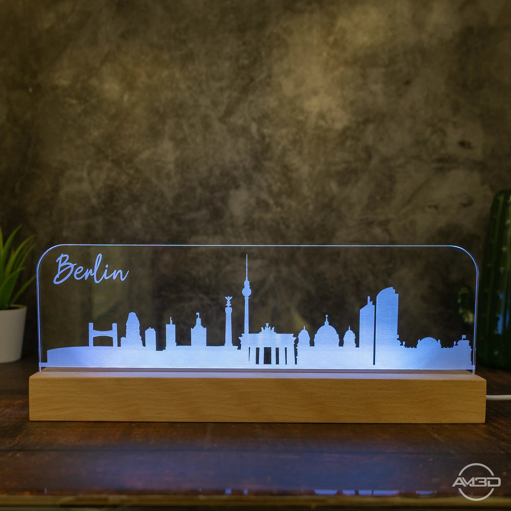 3D LED Lampe Skyline Berlin - AM3D Shopmit Holzsockel 30cm