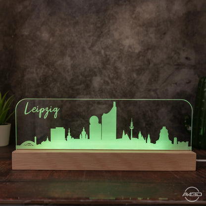 3D LED Lampe Skyline Dresden Leipzig - AM3D Shopmit Holzsockel 30cm