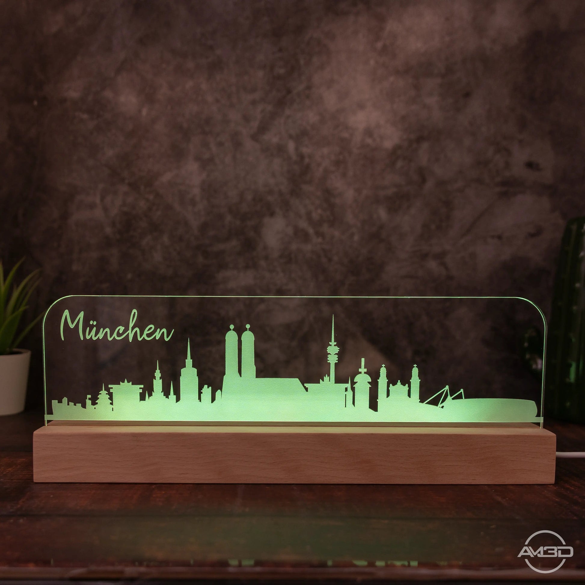 3D LED Lampe Skyline München - AM3D Shopmit Holzsockel 30cm