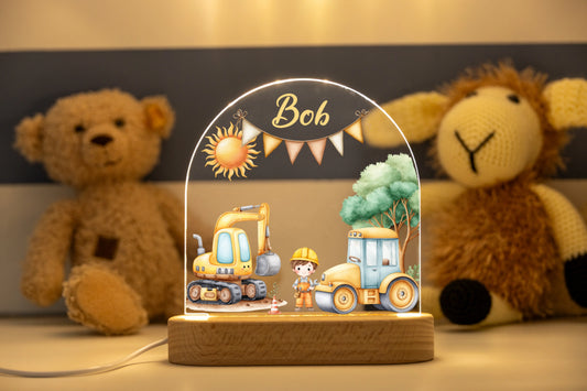 Personalisiertes LED Nachtlicht Baustelle mit Name – Kinderzimmer Lampe aus Acryl, 15 x 15,5 cm