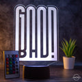 LED Tischlampe Acryl – GOOD/BAD Motiv für jede Stimmung | Stimmungsvolle Beleuchtung | Modernes Design | Tischleuchte - AM3D Shopmit Kunststoffsockel