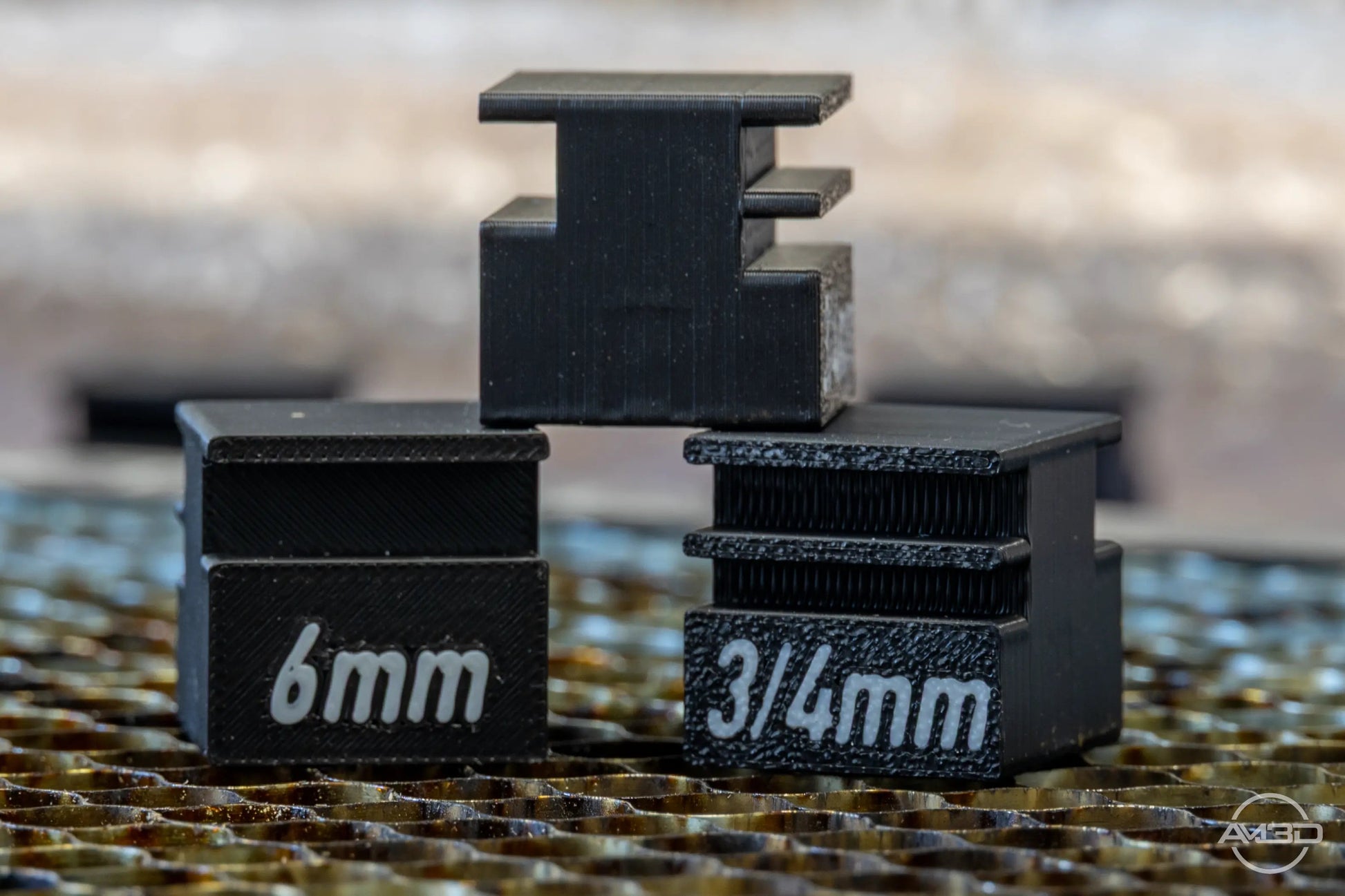 Magnetischer 3 - in - 1 Anschlagwürfel für Laser - Honeycomb / Wabentisch – 3 mm / 4 mm / 6 mm - AM3D Shop