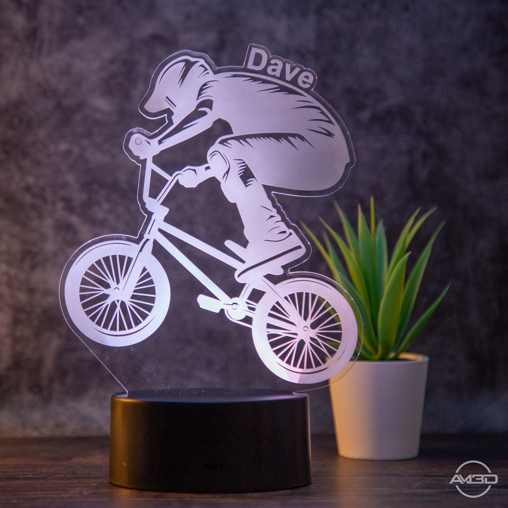 personalisierte Lampe BMX Nachtlicht fürs Kinderzimmer / Tischlampe LED Acryl - AM3D Shopmit Kunststoffsockel
