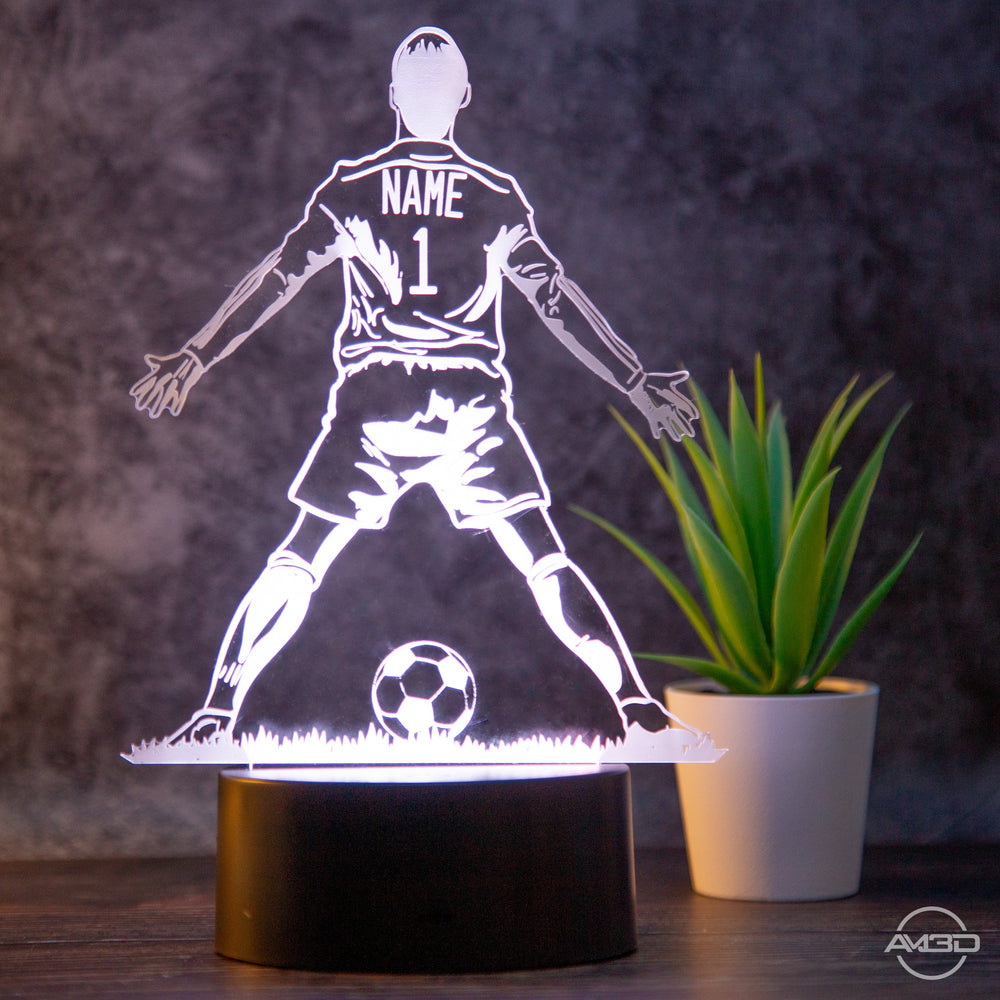 Personalisierte Tischlampe Fußballer - AM3D Shopmit Kunststoffsockel