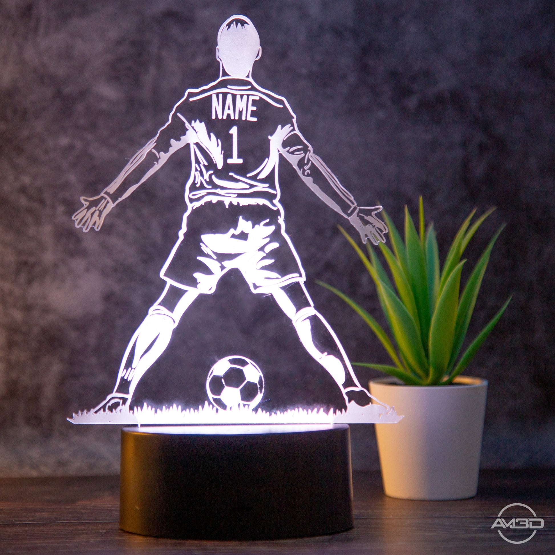 Personalisierte Tischlampe Fußballer - AM3D Shopmit Kunststoffsockel