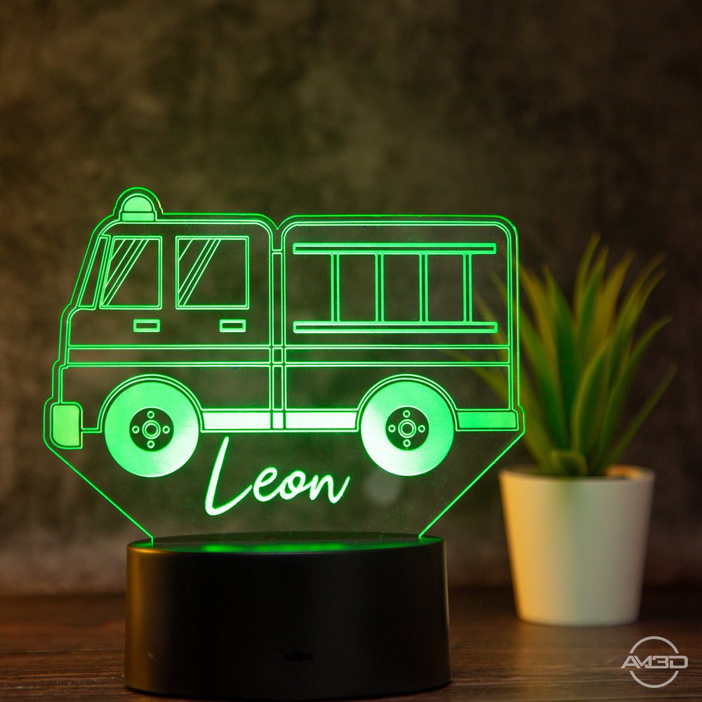 personalisiertes Nachtlicht Feuerwehrauto fürs Kinderzimmer / Tischlampe LED Acryl - AM3D Shopmit Kunststoffsockel