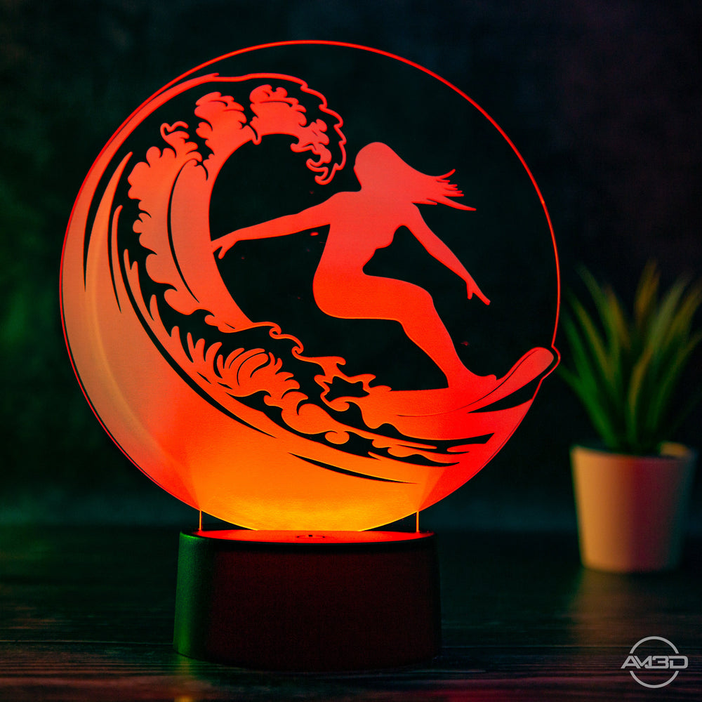Tischlampe aus Acryl mit Surfer - Motiv - Das perfekte Geschenk für Surfer! / surfen/ Surferin/ Surfing - AM3D Shopmit Kunststoffsockel