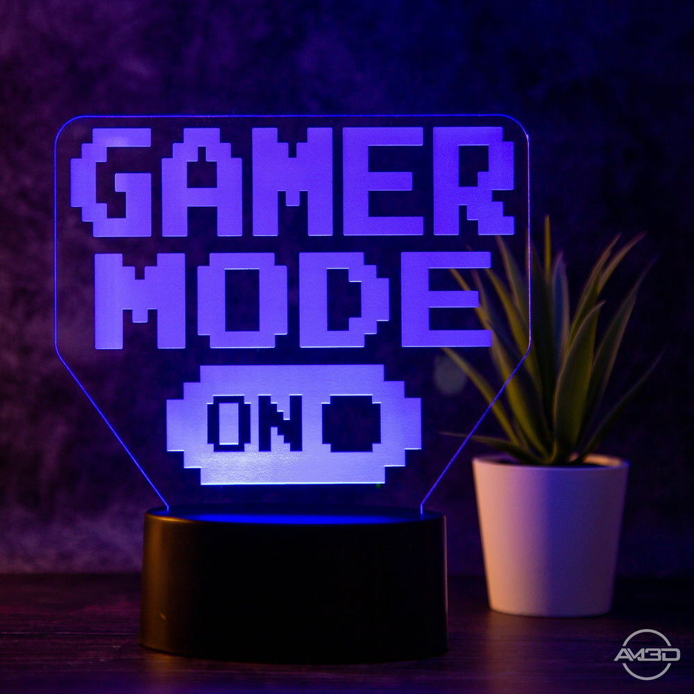 Tischlampe Gaming für Kinderzimmer - Gamer Mode On - LED Nachtlicht aus Acryl, Gamer Geschenk - AM3D Shopmit Kunststoffsockel