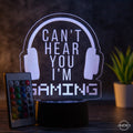 Tischlampe Gaming für Kinderzimmer - I can’t hear you - LED Nachtlicht aus Acryl - AM3D Shopmit Kunststoffsockel